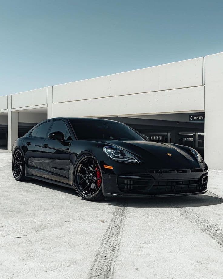 Porsche Panamera GTS
